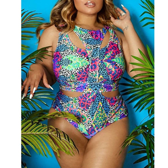 Ethnic Print Plus Size One Piece Swimsuit Bikini - Picture 8 of 12